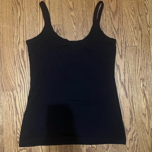 3/$25 Black cotton stretch camisole - Picture 2 of 3